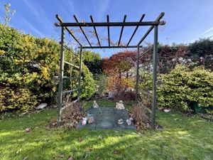 Photo 10- click for photo gallery